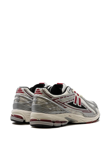 New Balance 1906R Silver Metallic Sneakers - DBISFIT