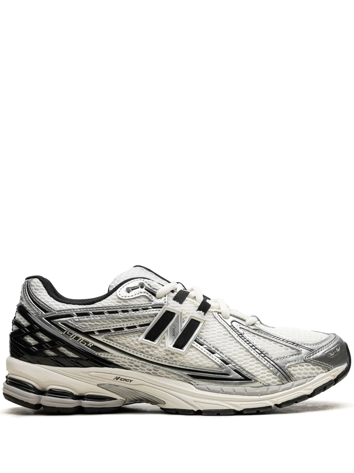 New Balance M1906 Metallic Silver Sneakers - DBISFIT