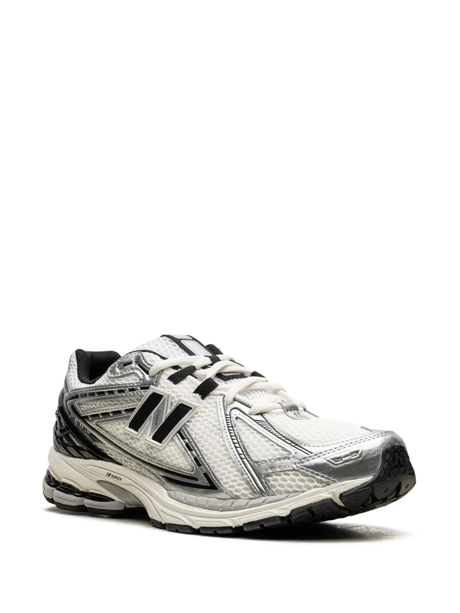 New Balance M1906 Metallic Silver Sneakers - DBISFIT